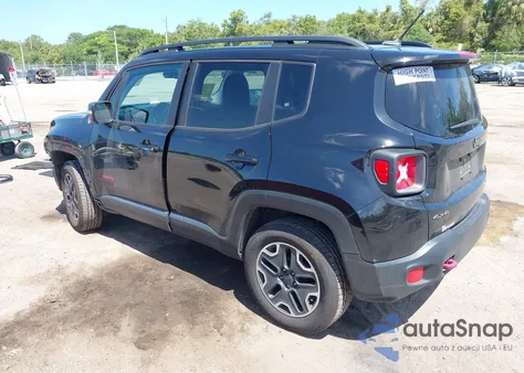 2017 Jeep Renegade Trailhawk 4X4 из США, поврежденный, VIN ZACCJBCB3HPE61900
